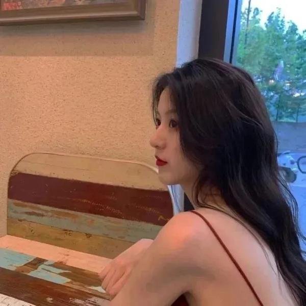 好女三头瞒 在线观看